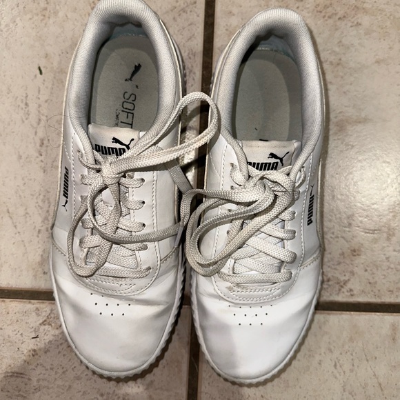 Women’s preowned white Puma shoes size 7.5 - Picture 3 of 6